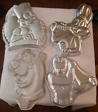 Wilton cake pans for sale  Valentine