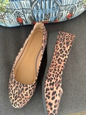 New never worn for sale  MAIDSTONE