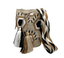 Bolsa Wayuu tecida à mão por membros da tribo indígena colombiana 1090 comprar usado  Enviando para Brazil