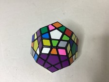 Quebra-cabeça 12 lados QiYi Megaminx cubo de velocidade torção 3D quebra-cabeça estilo Rubix comprar usado Quebra-cabeça 12 lados QiYi Megaminx cubo de velocidade torção 3D quebra-cabeça estilo Rubix comprar usado  Enviando para Brazil