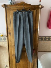 Pantaloni sartoriali tessuto usato Pantaloni sartoriali tessuto usato  Sondrio