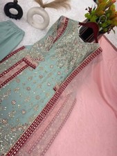 Women dress pakistani d'occasion  Expédié en Belgium
