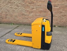 Electric pallet truck for sale Electric pallet truck for sale  HULL