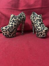 Donna scarpe animalier usato  Omegna