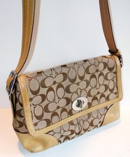 Auth coach women for sale  Fair Lawn