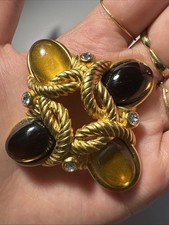 Broche dorée cordée d'occasion  Andernos-les-Bains