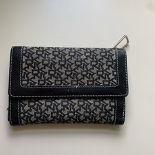 Dkny logo wallet for sale  CAMBRIDGE
