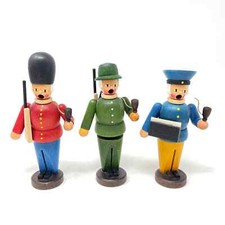 Wooden nutcrackers soldiers for sale  Danville
