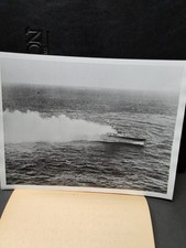 Foto de imprensa da Marinha dos EUA da Segunda Guerra Mundial 1944 cruzador japonês do Pacífico Sul bombardeado em Truk comprar usado  Enviando para Brazil