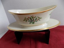 Lenox holiday gravy for sale  Deforest