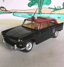 Dinky toys peugeot d'occasion  Mortrée