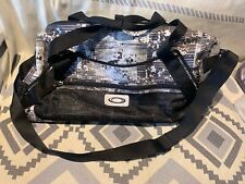 Oakley duffle bag for sale  Simi Valley