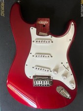 Corpo de guitarra Fender Squier padrão Stratocaster carregado espessura total, usado comprar usado  Enviando para Brazil