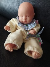 Petite poupée corolle d'occasion  Hennebont