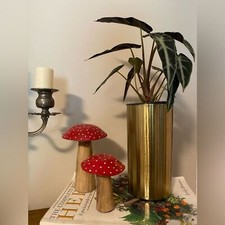 Gold metal flower for sale  Winchester