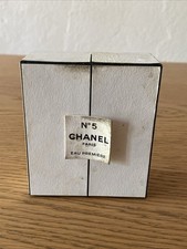 Chanel eau series d'occasion  Expédié en Belgium