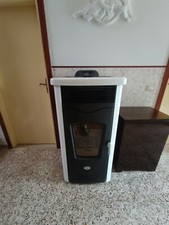 Stufa pellet usata usato  Scheggia e Pascelupo