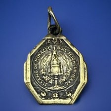 Usado, Medalha religiosa pequena vintage católica milagre do sangue sagrado comprar usado  Enviando para Brazil