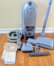 RAGING STRONG ELECTROLUX ASPIRADOR RENASCENTISTA COM FERRAMENTA AJUDANTE, ESCOVA DE CHÃO, SACOS comprar usado  Enviando para Brazil