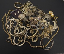 Gold tone jewelry for sale  Jacksonville
