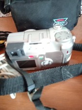 Macchina fotografica usato  Artegna