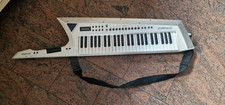 ROLAND AX-EDGE Synthesizer  keytar AX EDGE comprar usado ROLAND AX-EDGE Synthesizer  keytar AX EDGE comprar usado  Enviando para Brazil