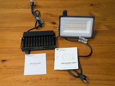Pacote com 2 luzes de inundação Onforu LED RGB, 50W regulável milhão de cores, controle de aplicativo comprar usado  Enviando para Brazil