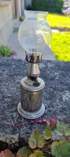 Ancienne petite lampe d'occasion Ancienne petite lampe d'occasion  La Trimouille