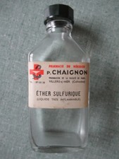 Materiel chimie vintage d'occasion  Fresnes