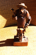 Holz skulptur figur gebraucht kaufen  Pfedelbach