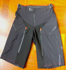 Pantaloncini baggy gore usato  Roma