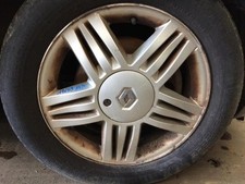Jante renault megane d'occasion  Lécousse