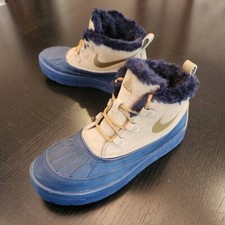 Botas de chuva Nike ACG grandes forradas de pele para todas as estações tamanho. 7Y em azul/castanho comprar usado  Enviando para Brazil