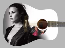 Foto acústica personalizada autografada assinada por Demi Lovato guitarra ACOA comprar usado  Enviando para Brazil