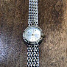 Relógio feminino Haste De Luxe quartzo aço inoxidável Y121 comprar usado  Enviando para Brazil