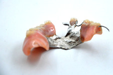 Ancien appareil dentaire d'occasion  Challes-les-Eaux