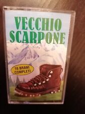 Musicassetta vecchio scarpone usato  Vertemate con Minoprio