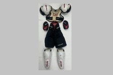 Bauer youth small for sale  Niagara Falls
