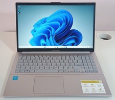 Asus vivobook 15.6 for sale  BASINGSTOKE