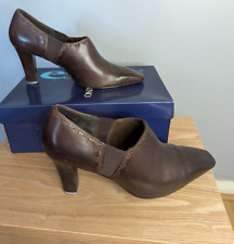 Esino size brown for sale  BEWDLEY