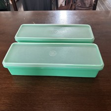 Tupperware Containers vintage conjunto de dois com tampas. Recipiente retangular de aipo comprar usado  Enviando para Brazil