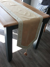 laura ashley table runner for sale laura ashley table runner for sale MALPAS