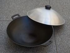 Massiver wok gusseisen gebraucht kaufen  Darmstadt