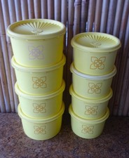 Lot boites tupperware d'occasion Lot boites tupperware d'occasion  Pornic