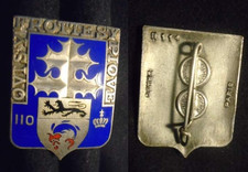 Insigne militaire 110 d'occasion  Meung-sur-Loire