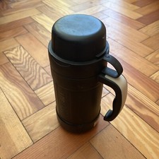 Thermos 500ml litre for sale  HERTFORD