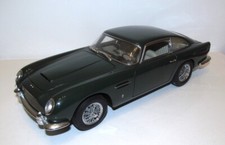 Autoart 1964 aston d'occasion  Expédié en Belgium