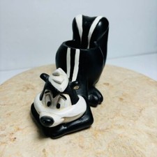 Antigo Pepe Le Pew Estátua Figura Decoração de Mesa Lápis Vela Pequeno Suporte para Plantador comprar usado  Enviando para Brazil