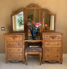 Oakwood interiors versailles for sale  Murrieta