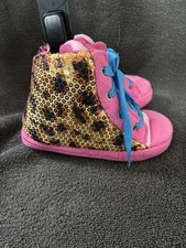 Kids slippers looks for sale  Circleville